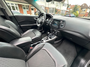 Used Jeep Compass 2017 for sale - 76832078: Photo