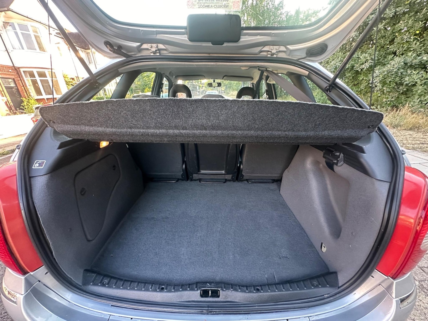 Vehicle 29