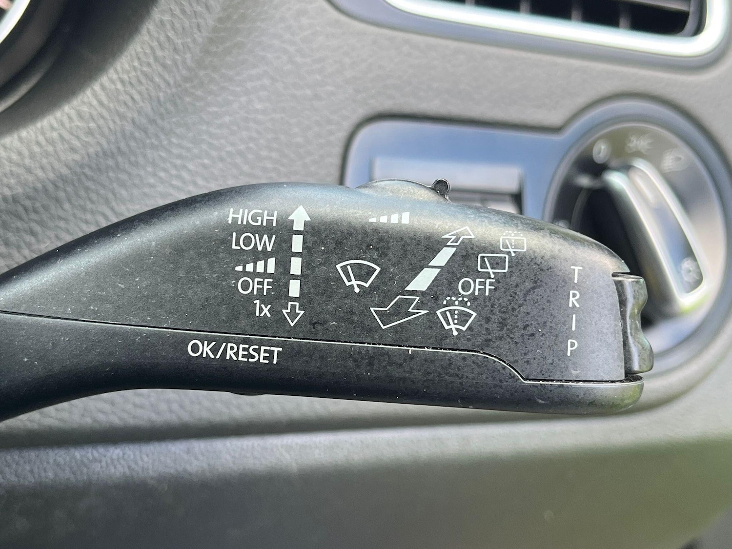 Used Volkswagen Polo 2024 for sale - 76633827: Photo 32