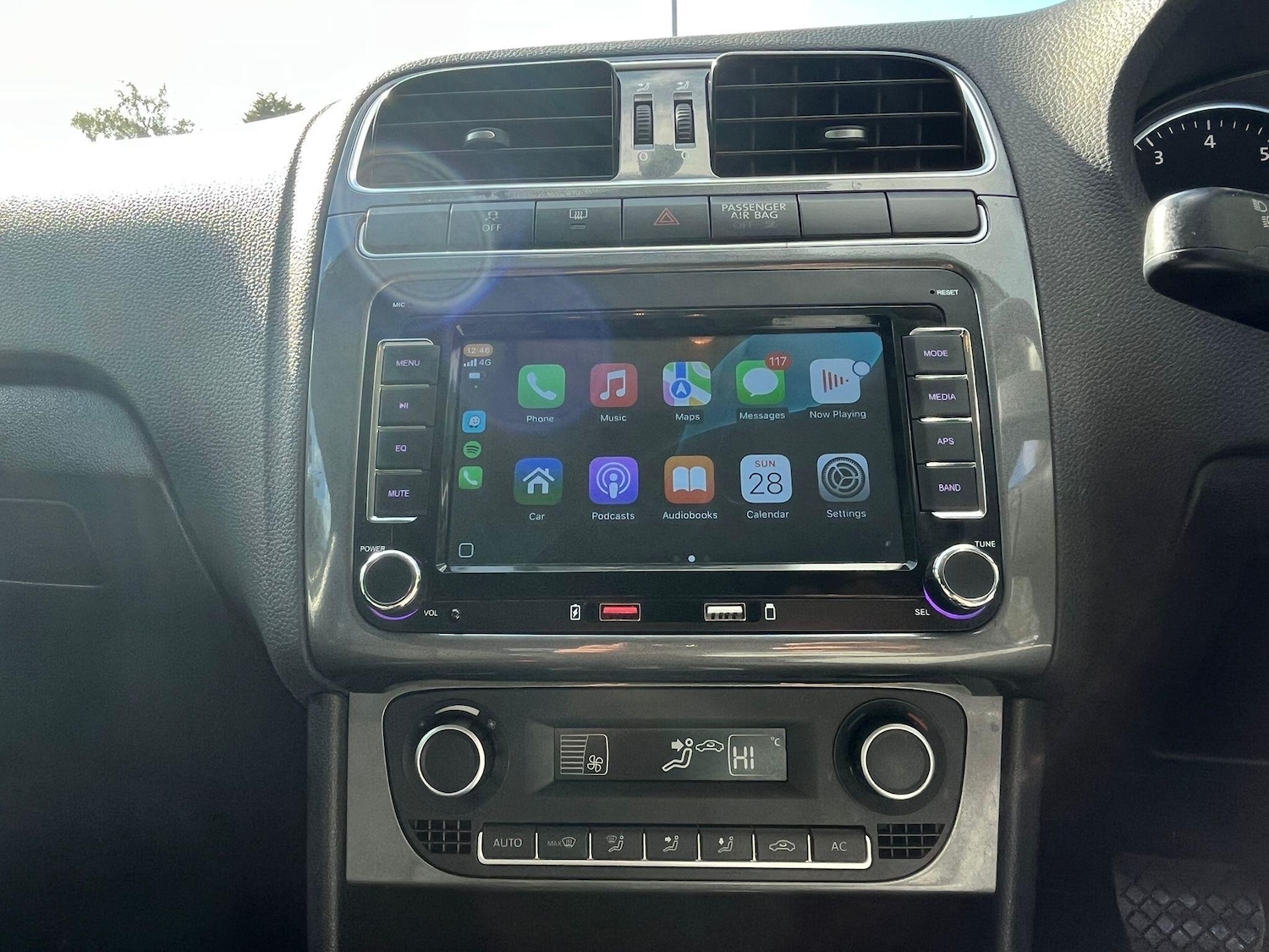 Used Volkswagen Polo 2024 for sale - 76633827: Photo 46