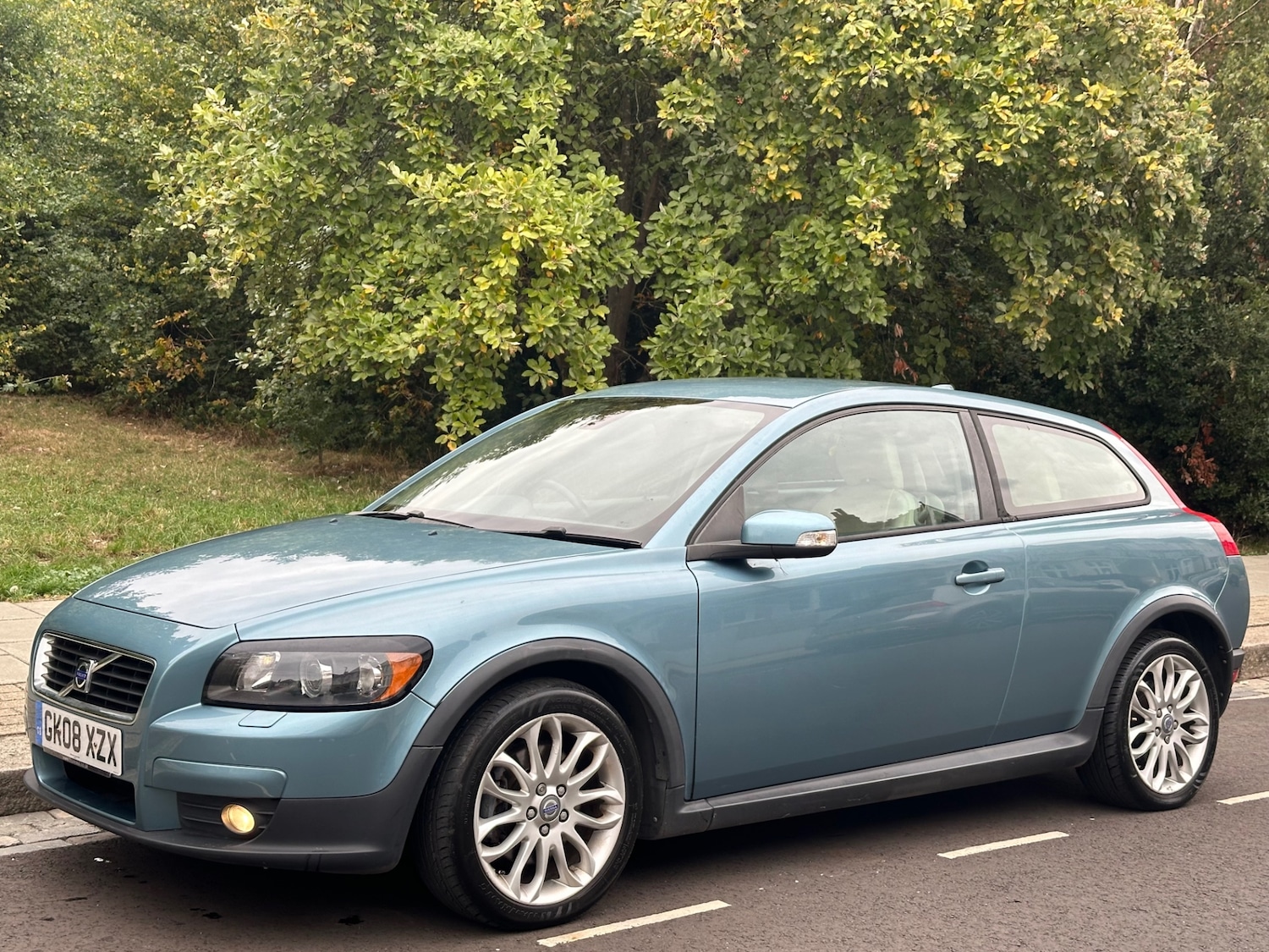 Used Volvo C30 2008 for sale - 77087741: Photo 6