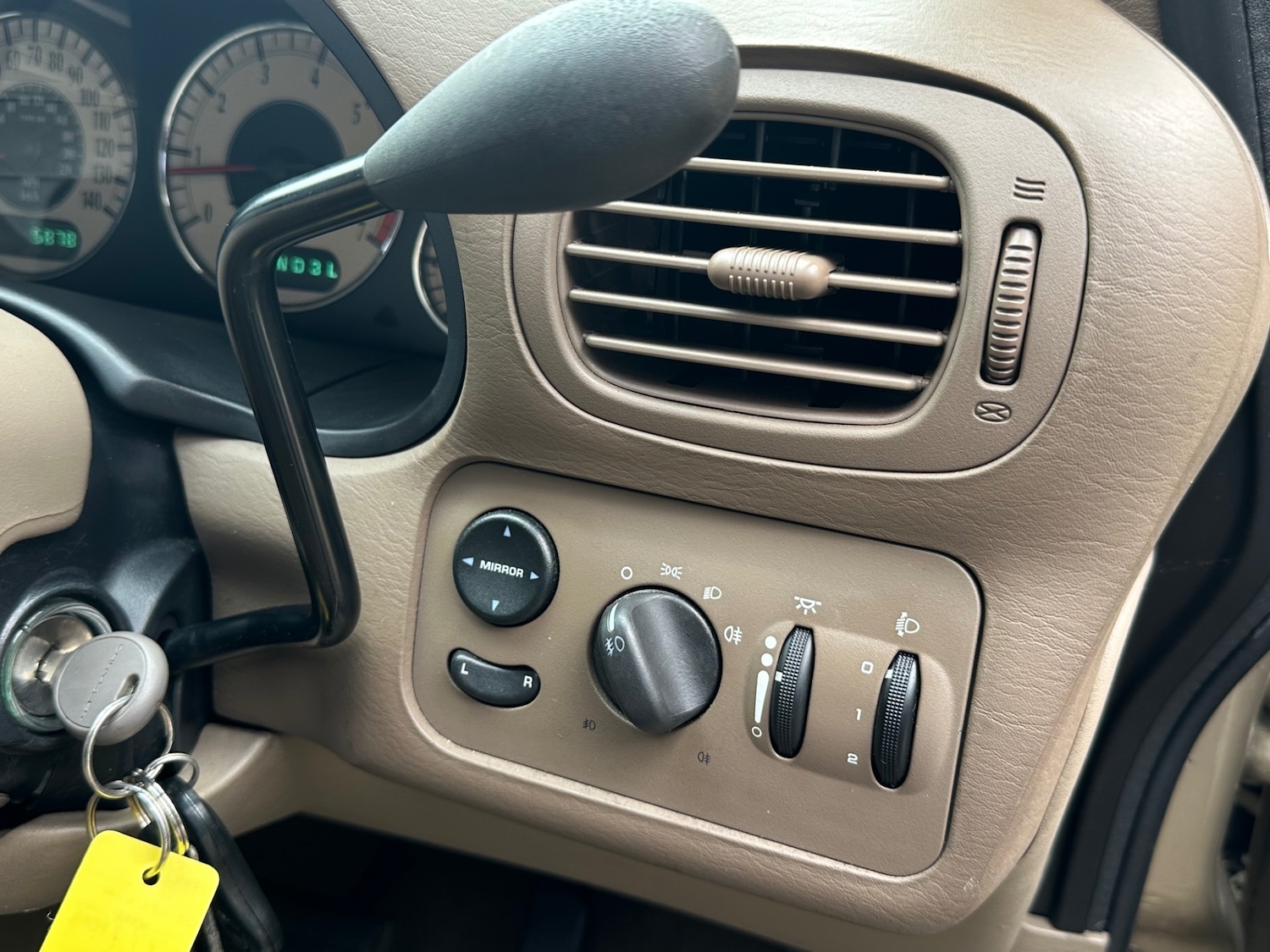 Used Chrysler Grand Voyager 2001 for sale - 77087755: Photo 27