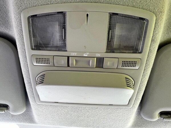 Used Mazda Mazda2 2012 for sale - 72273706: Photo 27