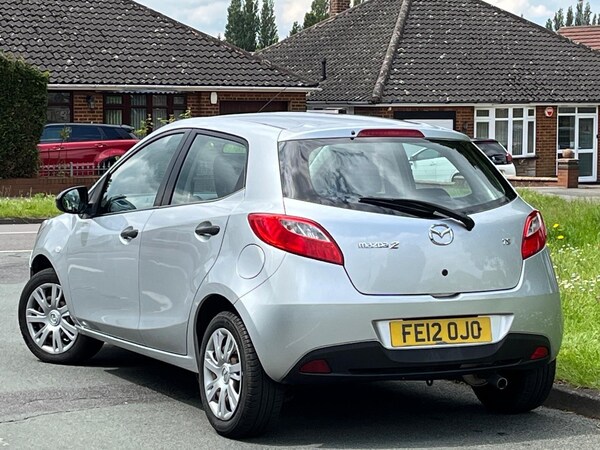 Used Mazda Mazda2 2012 for sale - 72273706: Photo 3