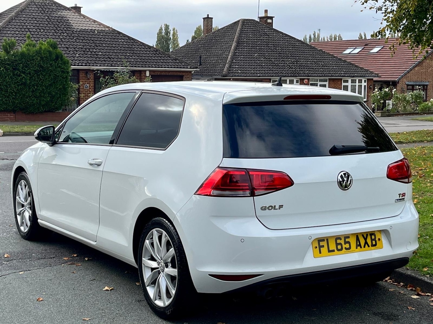 Used Volkswagen Golf 2015 for sale - 77258804: Photo 10