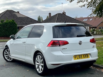 Used Volkswagen Golf 2015 for sale - 77258804: Photo