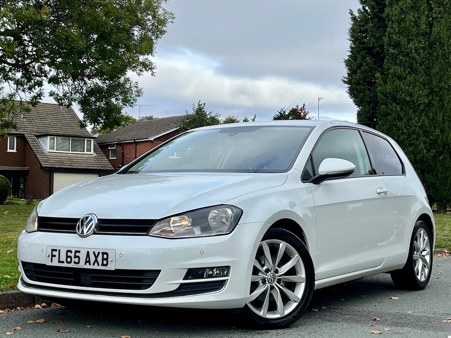 Used Volkswagen Golf 2015 for sale - 77258804: Photo 3