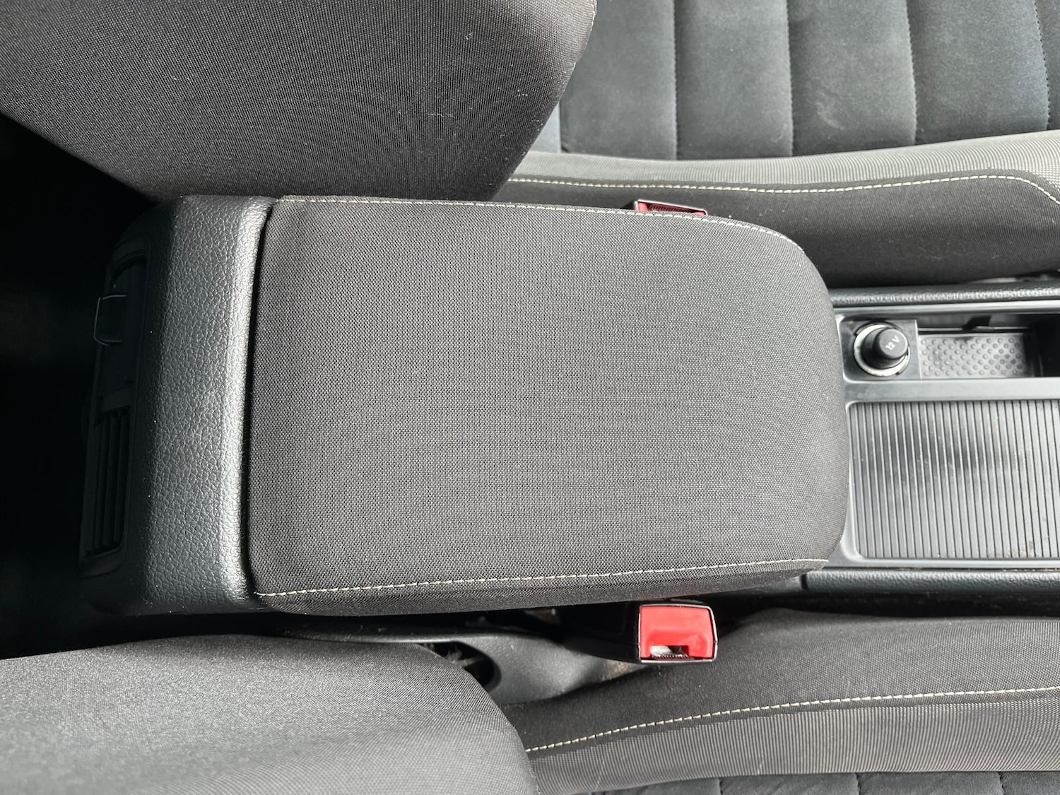 Used Volkswagen Golf 2015 for sale - 77258804: Photo 44