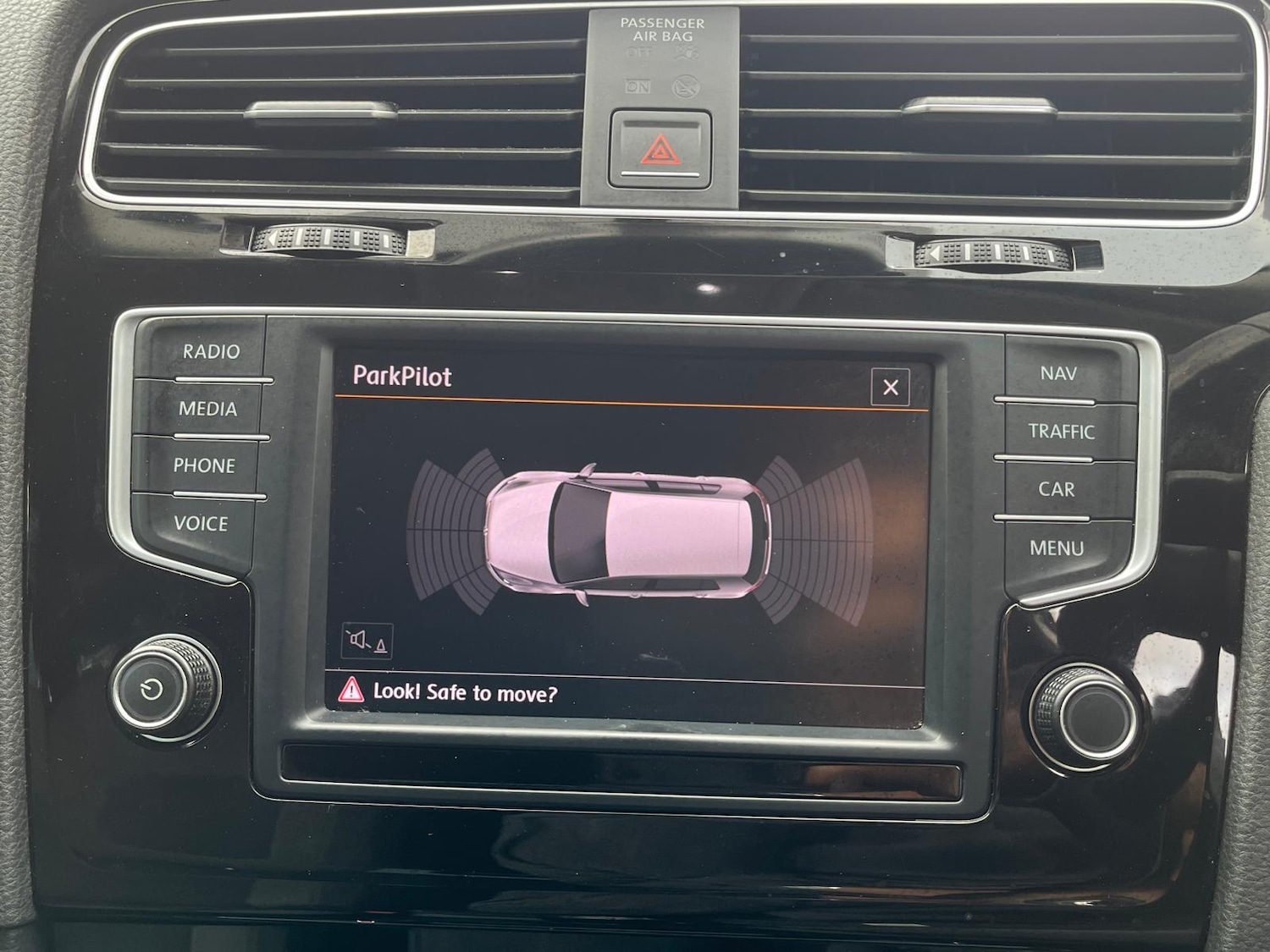 Used Volkswagen Golf 2015 for sale - 77258804: Photo 52