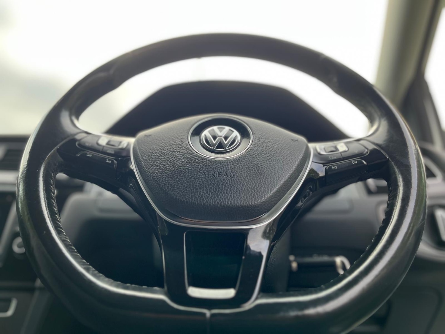 Used Volkswagen Golf 2015 for sale - 77258804: Photo 60