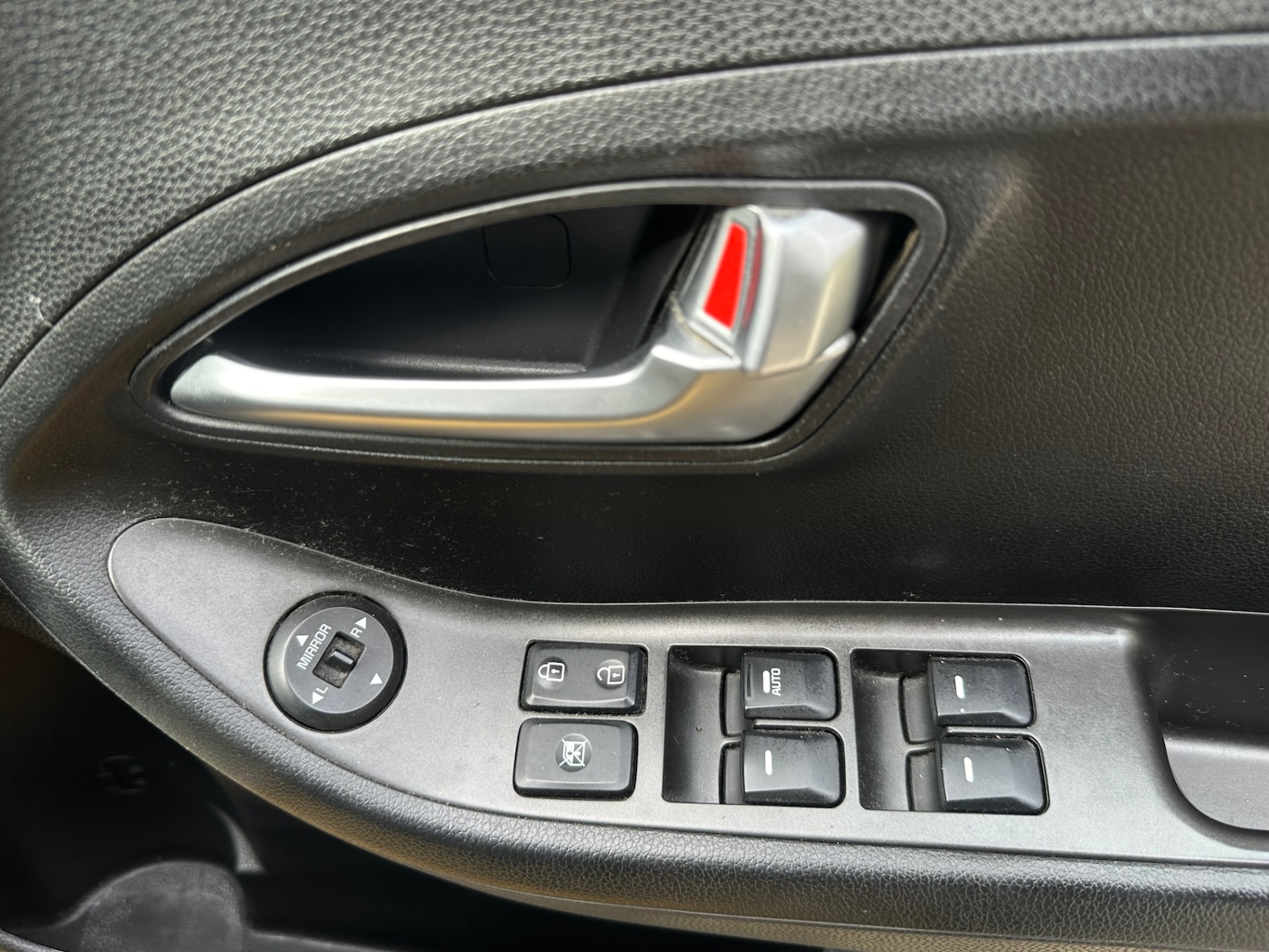 Used Kia Picanto 2015 for sale - 77872041: Photo 25