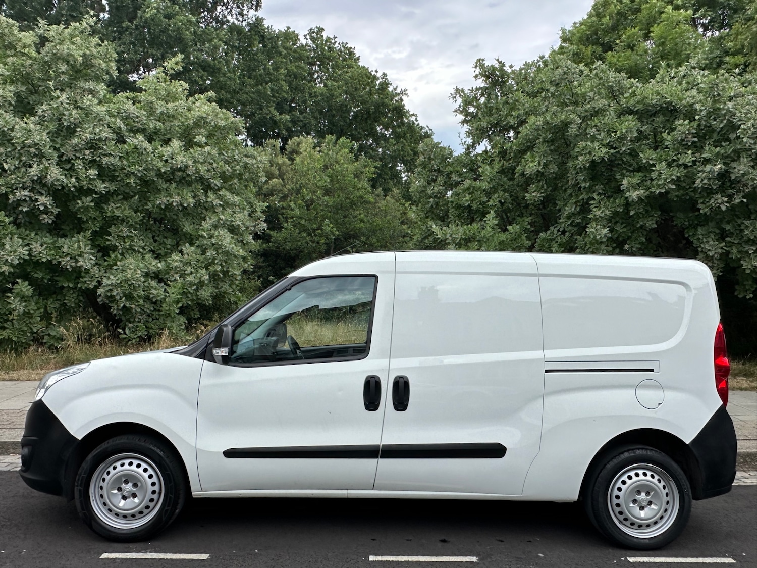 Used Vauxhall Combo 2018 for sale - 77087367: Photo 10