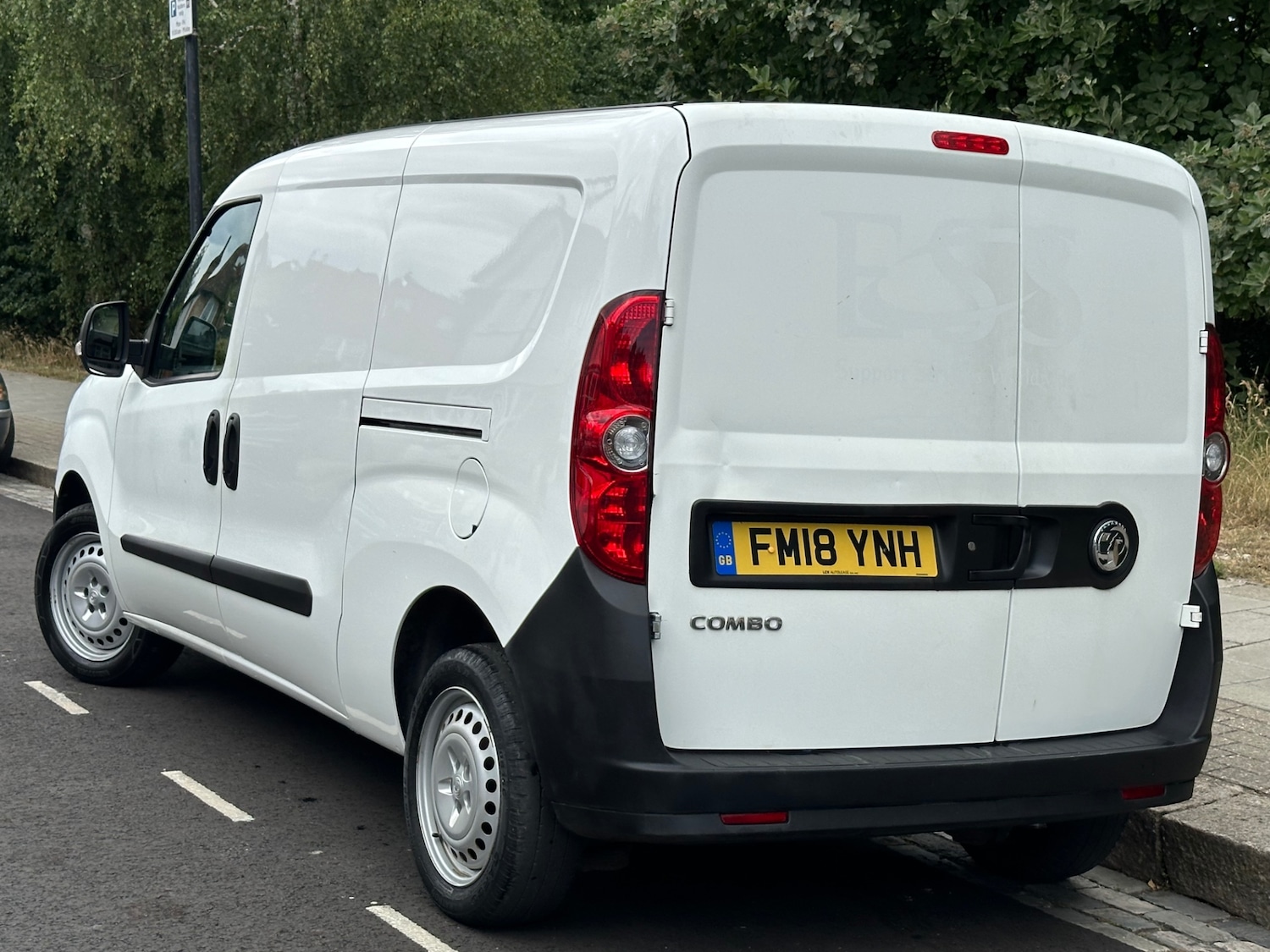 Used Vauxhall Combo 2018 for sale - 77087367: Photo 3