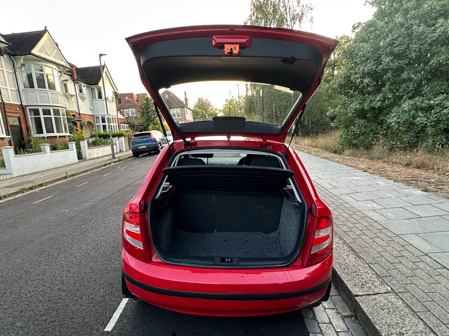 Vehicle 28