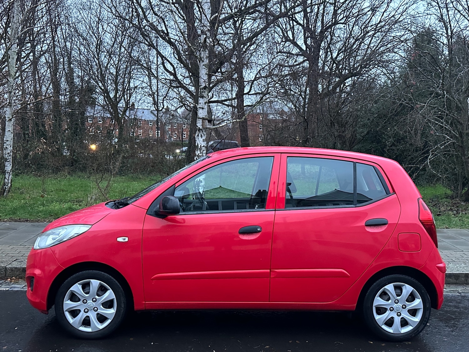 Used Hyundai i10 2011 for sale - 77162443: Photo 14