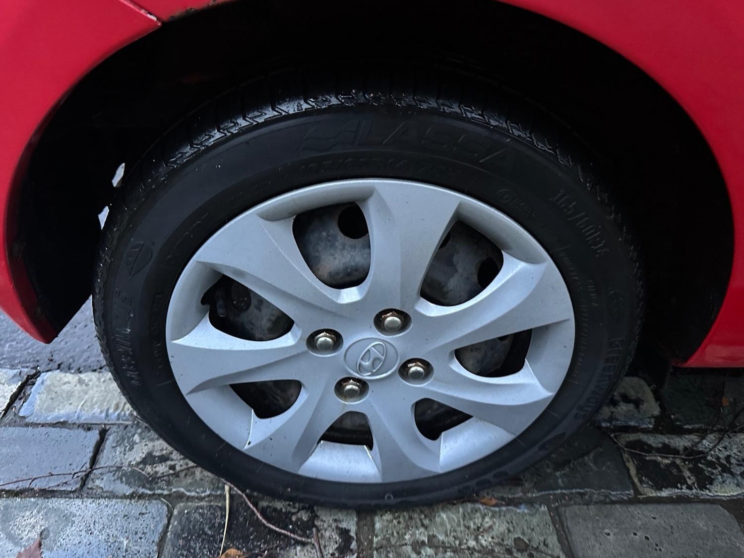 Used Hyundai i10 2011 for sale - 77162443: Photo 17