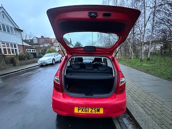 Used Hyundai i10 2011 for sale - 77162443: Photo