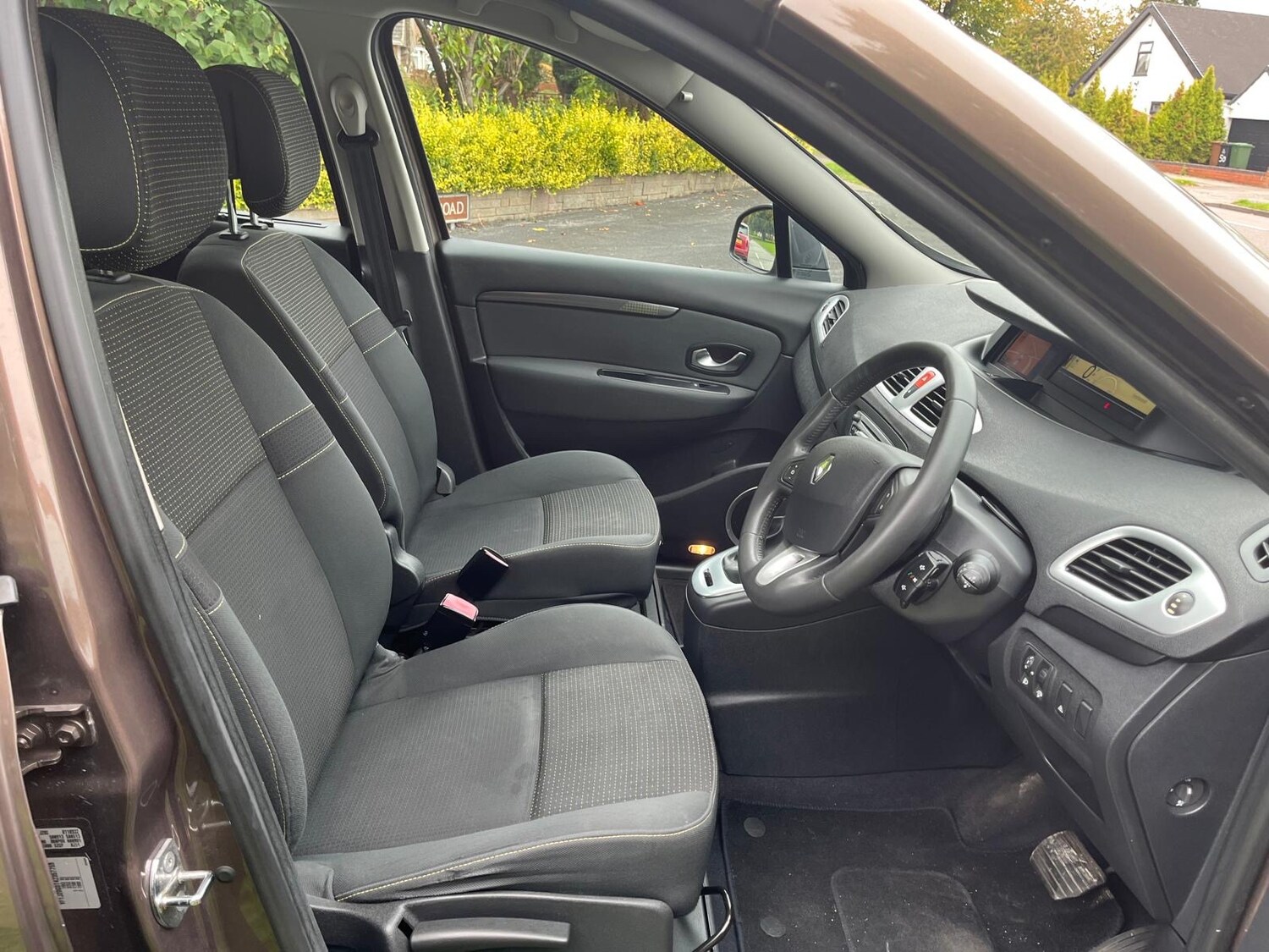 Used Renault Scenic 2009 for sale - 77718240: Photo 23