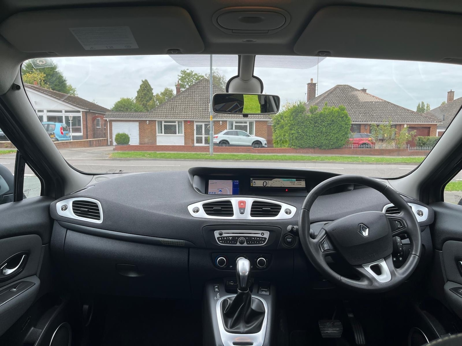 Used Renault Scenic 2009 for sale - 77718240: Photo 39