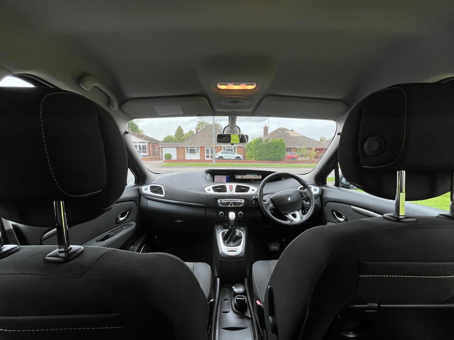 Used Renault Scenic 2009 for sale - 77718240: Photo 44