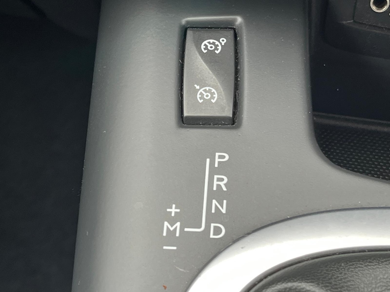 Used Renault Scenic 2009 for sale - 77718240: Photo 45