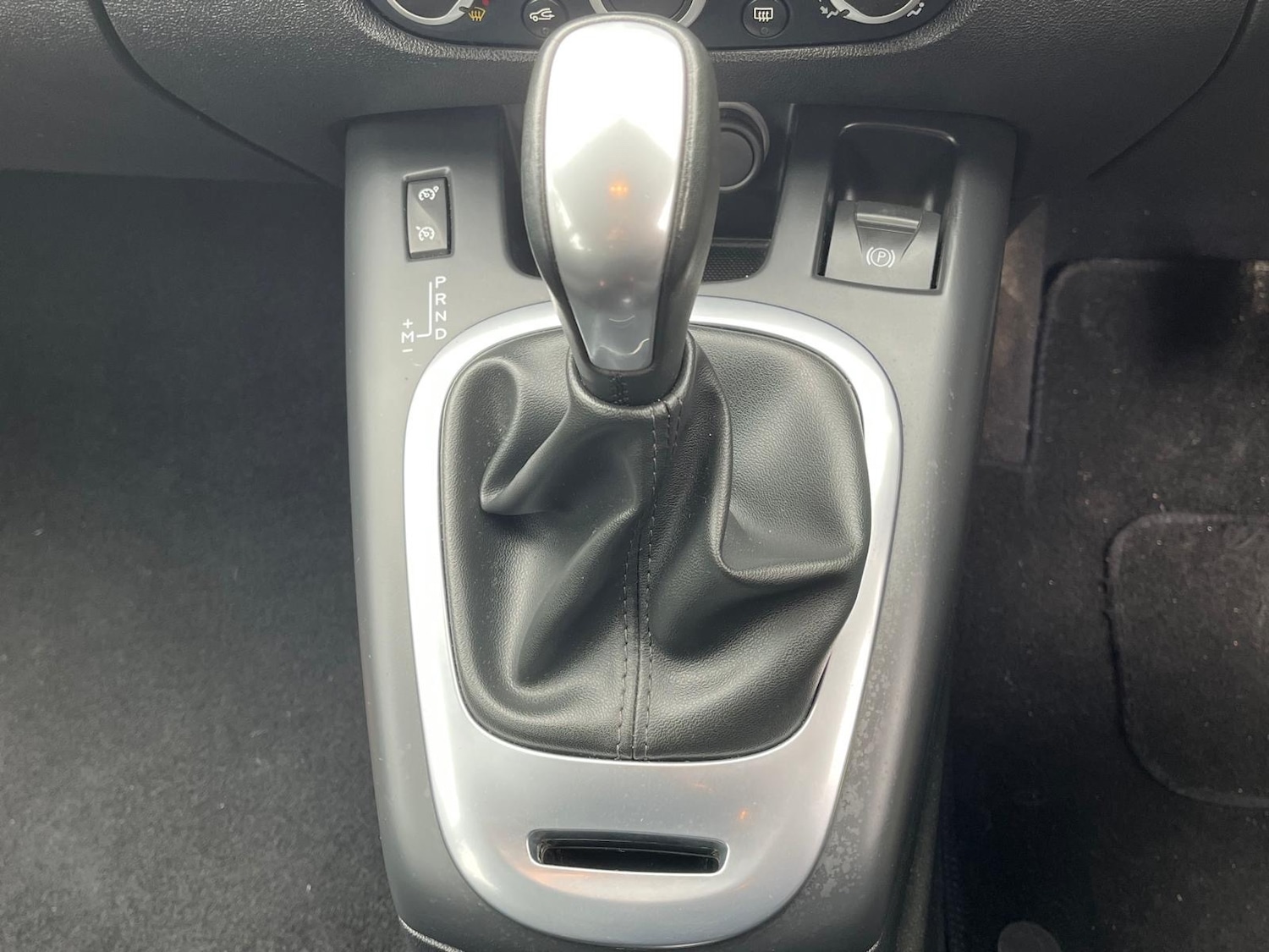 Used Renault Scenic 2009 for sale - 77718240: Photo 46