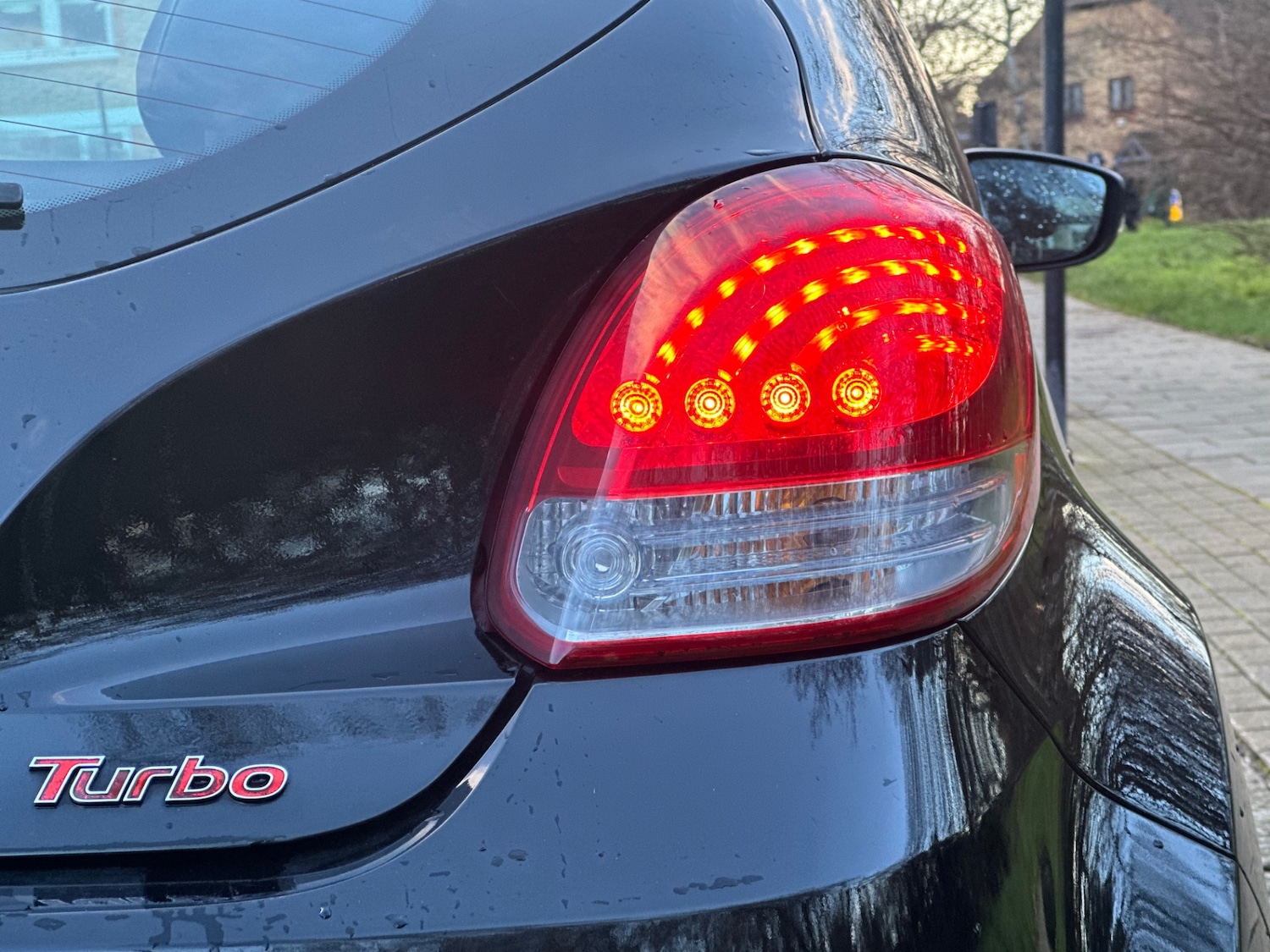 Used Hyundai Veloster 2013 for sale - 77404642: Photo 6