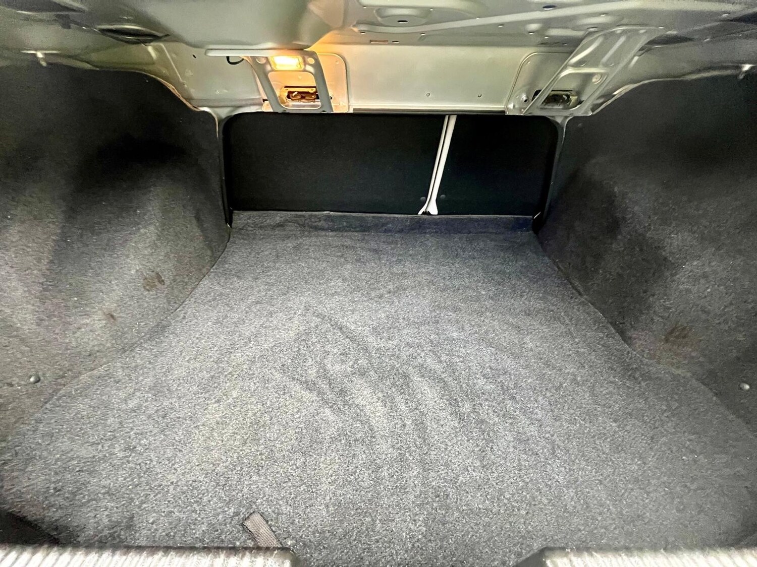 Used Ford Focus 2004 for sale - 77715862: Photo 20