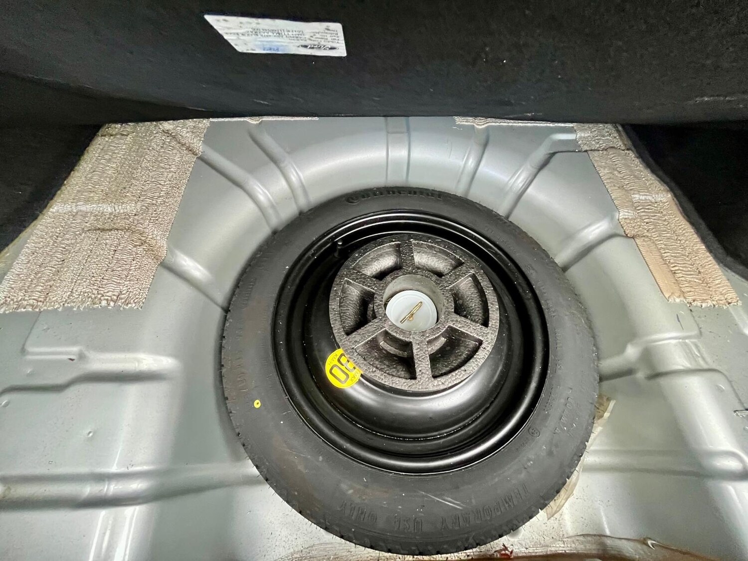 Used Ford Focus 2004 for sale - 77715862: Photo 21