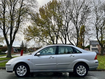 Used Ford Focus 2004 for sale - 77715862: Photo