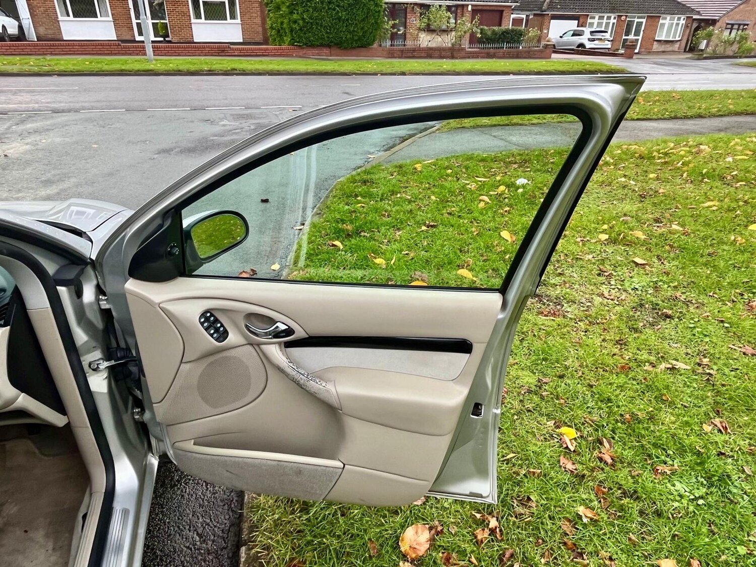 Used Ford Focus 2004 for sale - 77715862: Photo 30