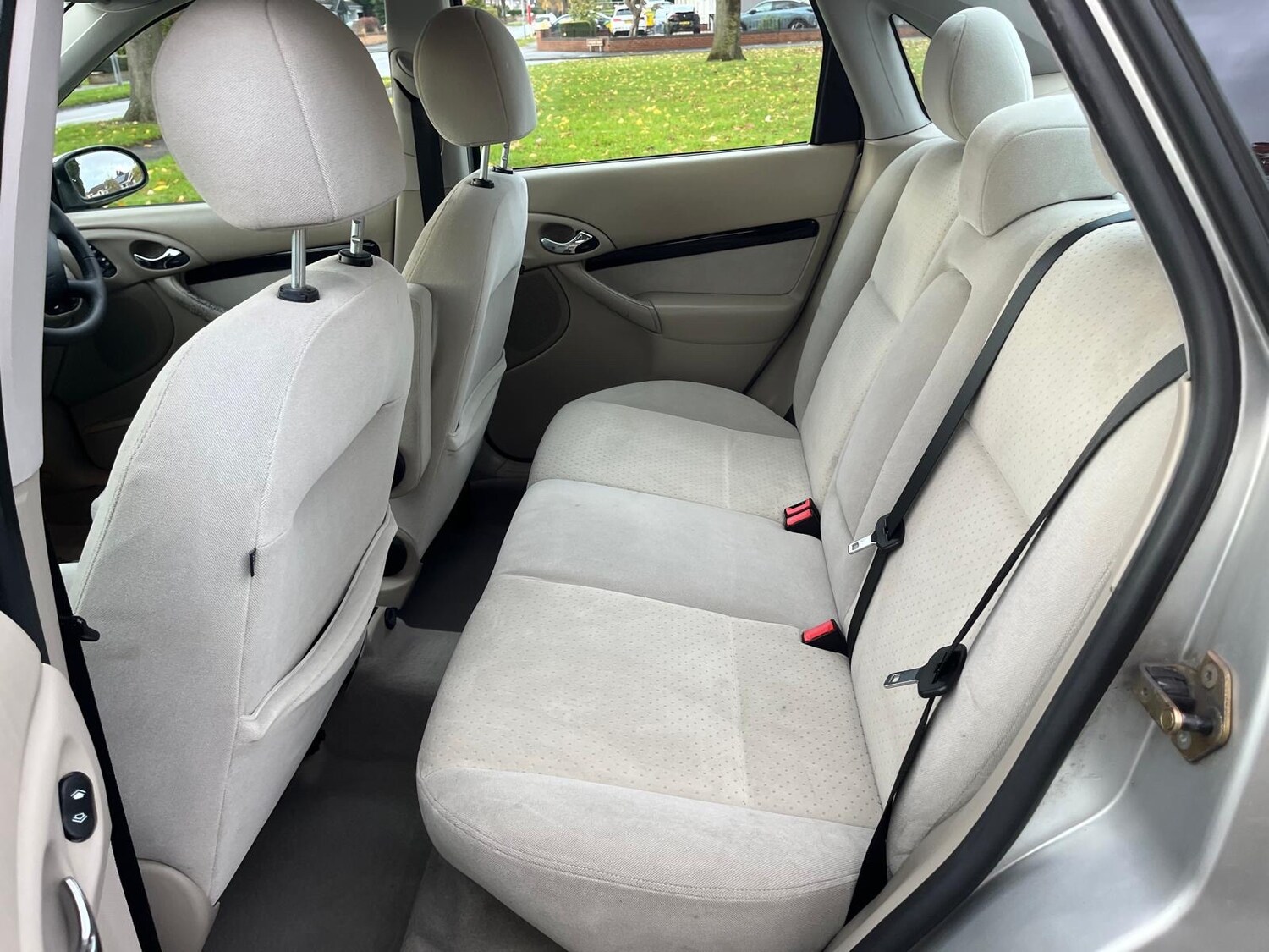 Used Ford Focus 2004 for sale - 77715862: Photo 35