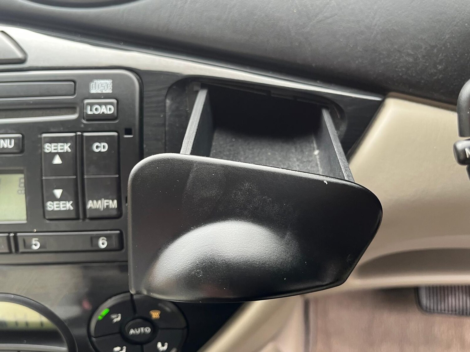 Used Ford Focus 2004 for sale - 77715862: Photo 54