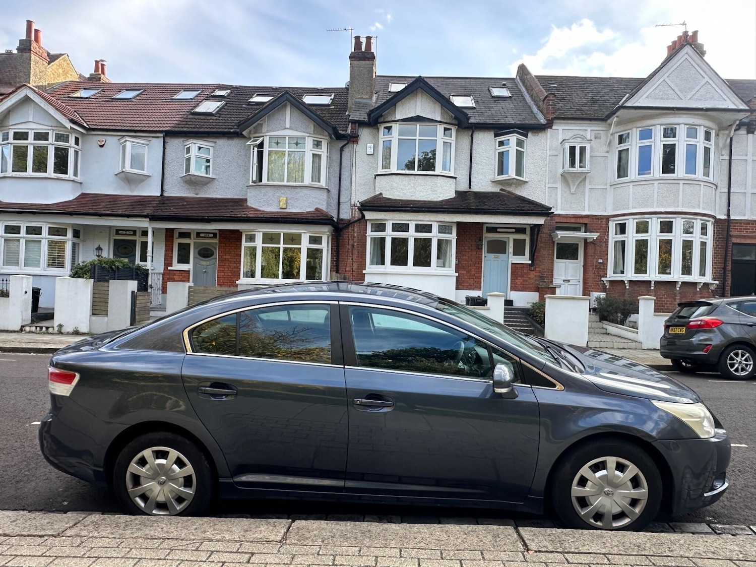 Used Toyota Avensis 2009 for sale - 76349154: Photo 10