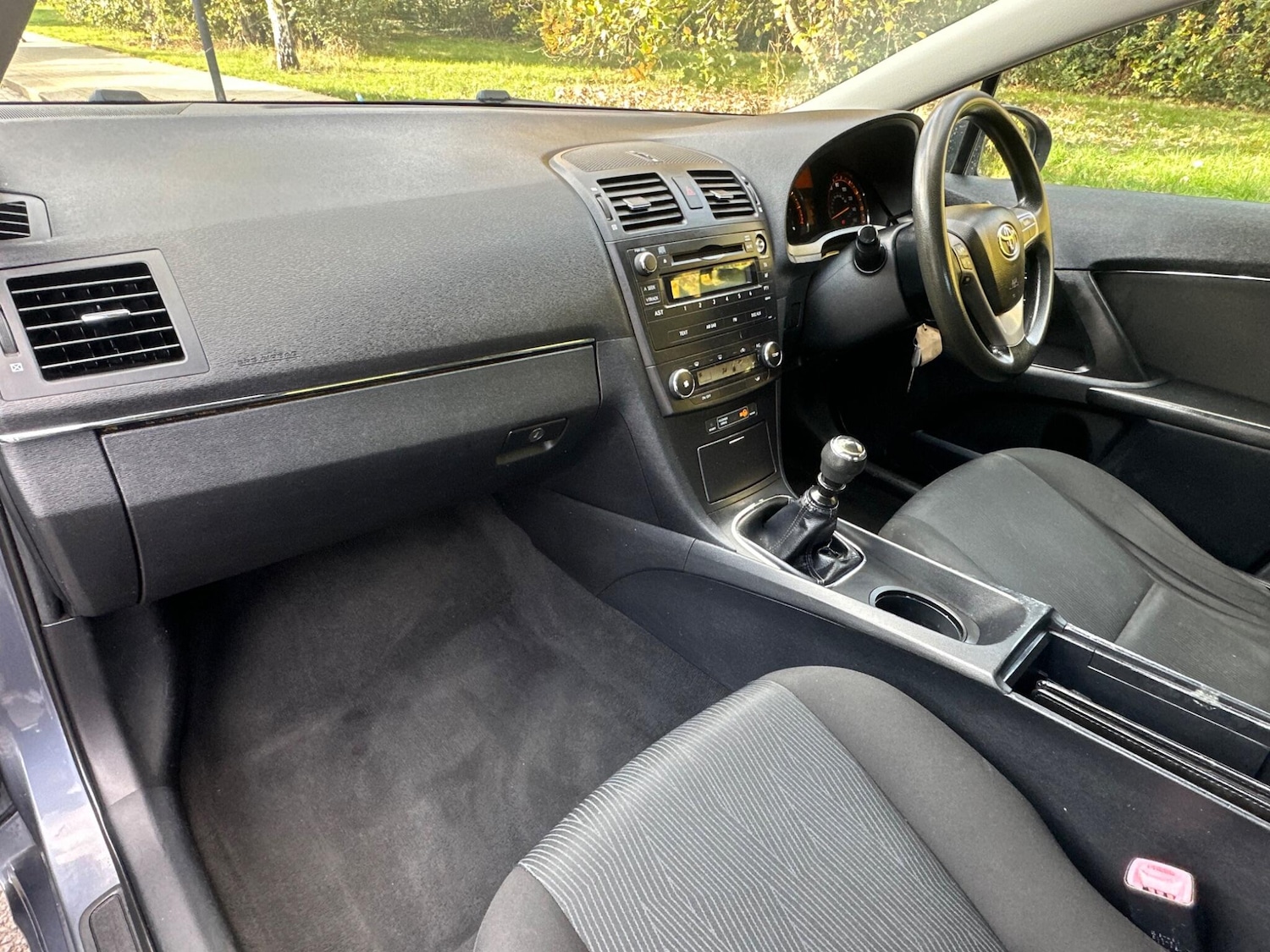 Used Toyota Avensis 2009 for sale - 76349154: Photo 13
