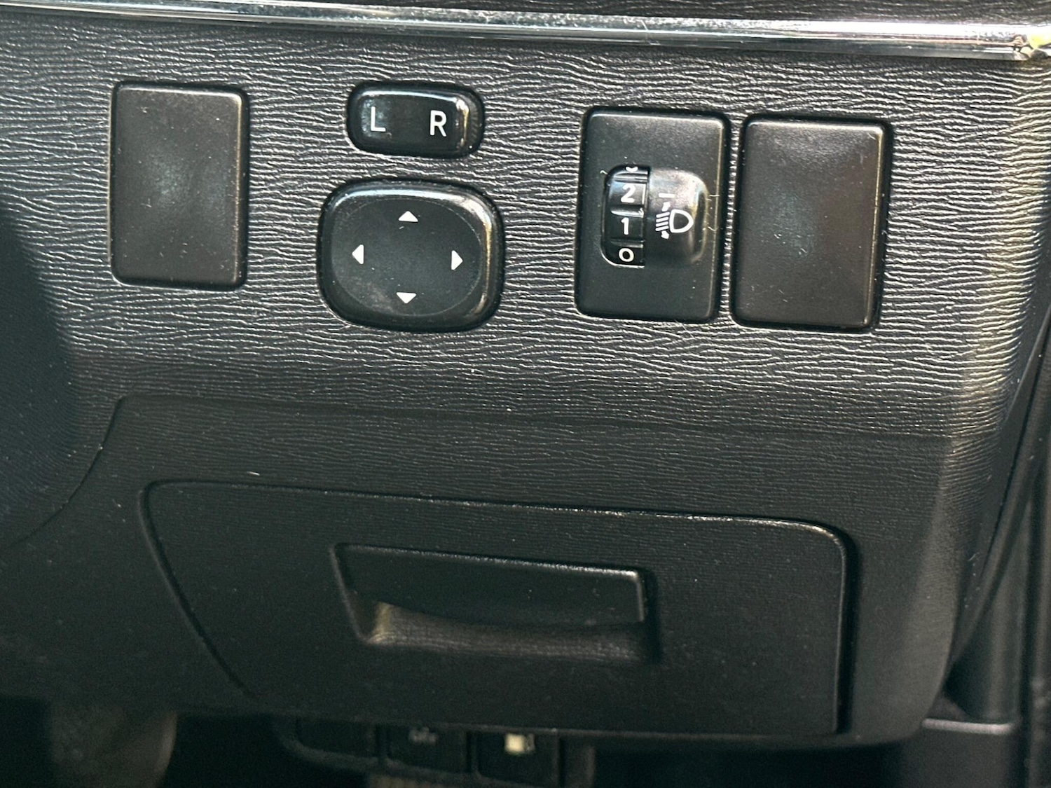 Used Toyota Avensis 2009 for sale - 76349154: Photo 20