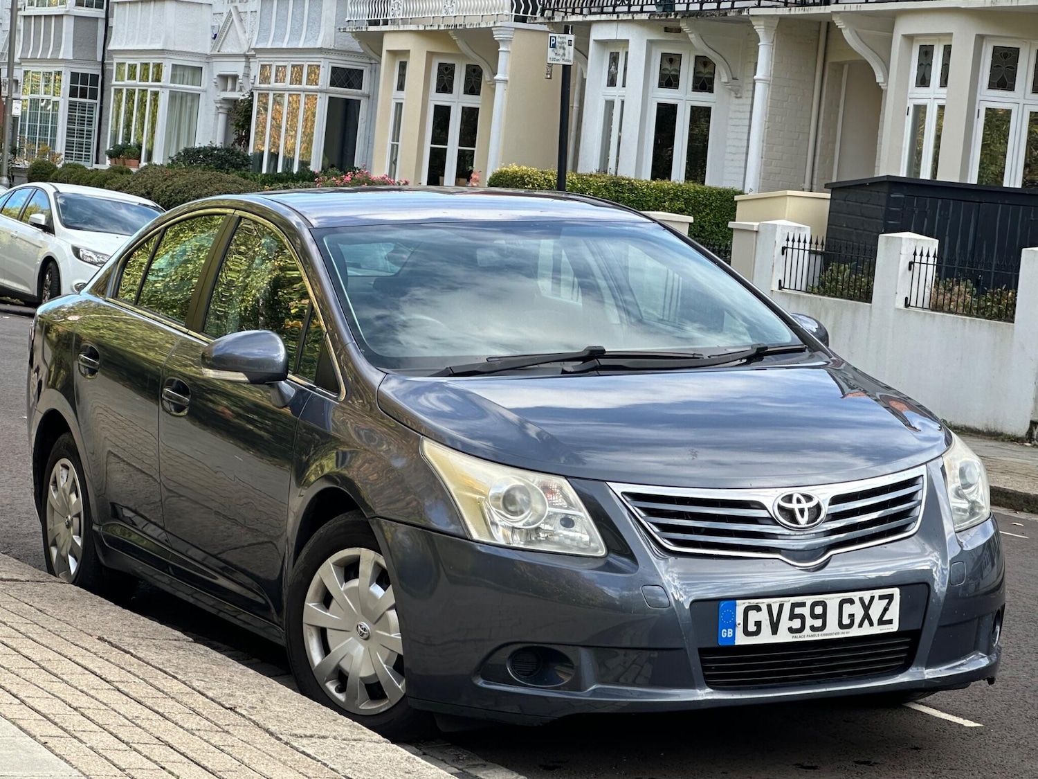 Used Toyota Avensis 2009 for sale - 76349154: Photo 3