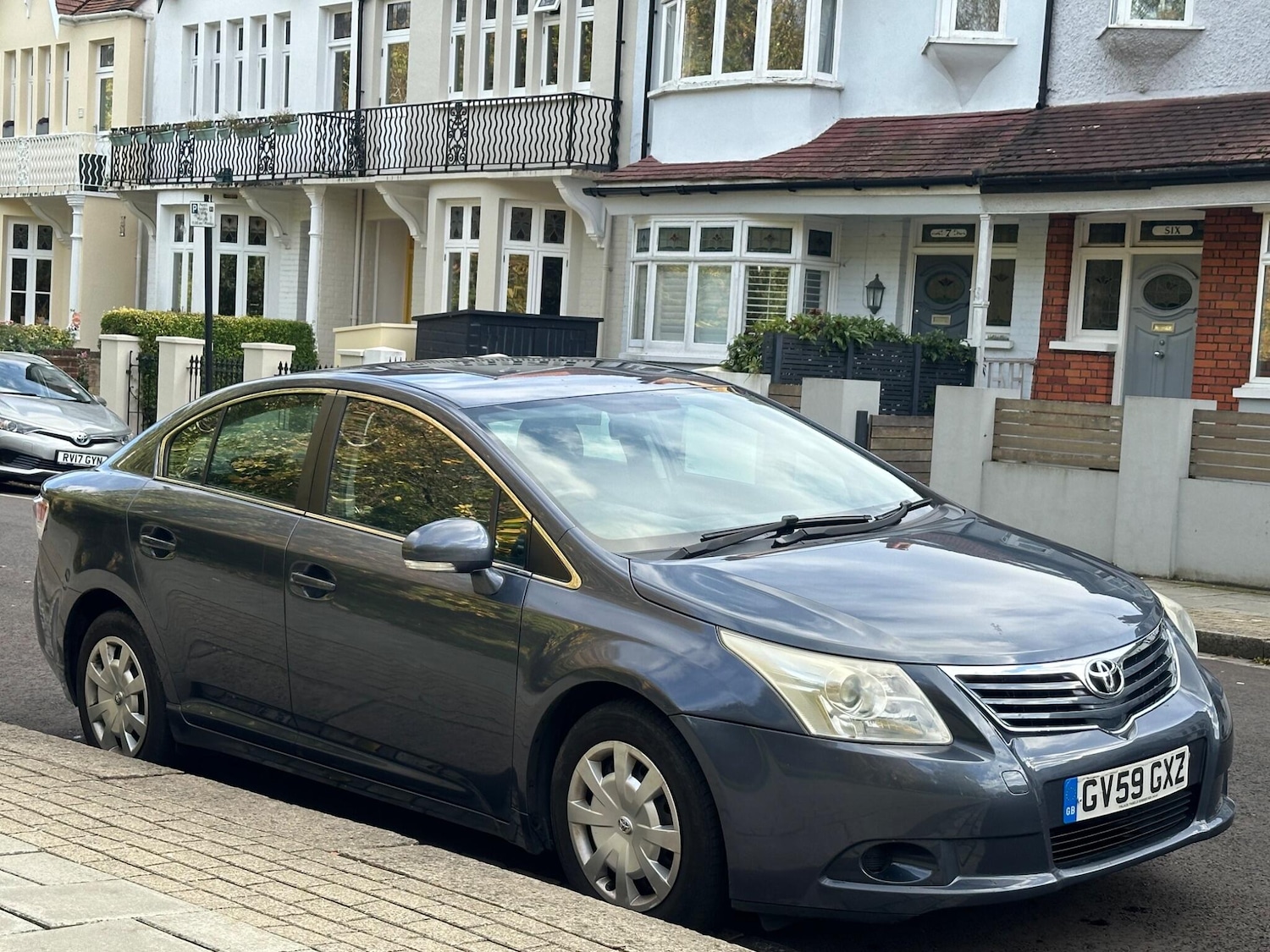 Used Toyota Avensis 2009 for sale - 76349154: Photo 5