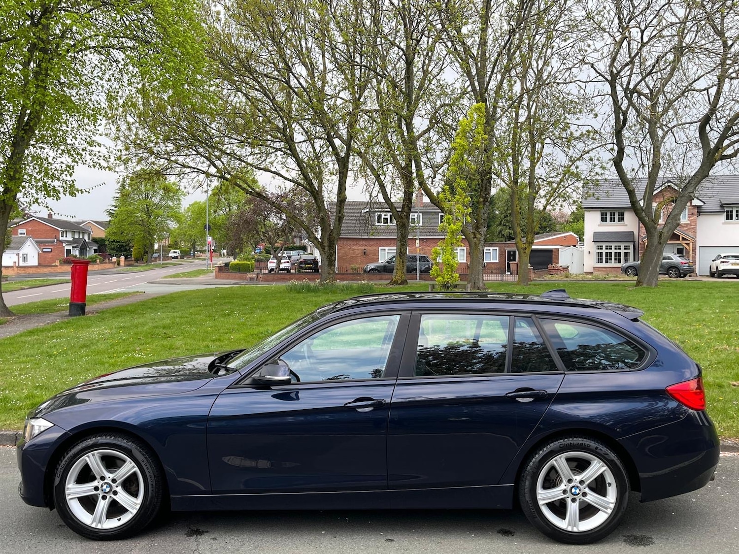 Used BMW 3 Series 2012 for sale - 77086701: Photo 12