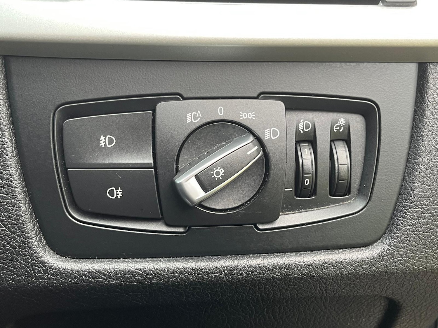 Used BMW 3 Series 2012 for sale - 77086701: Photo 49