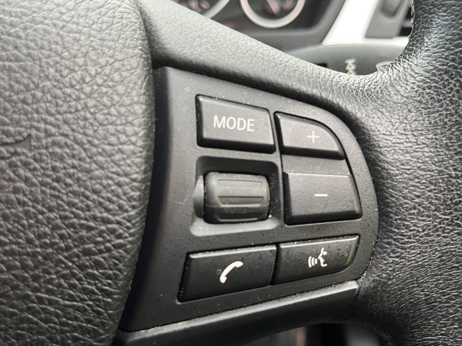 Used BMW 3 Series 2012 for sale - 77086701: Photo 50