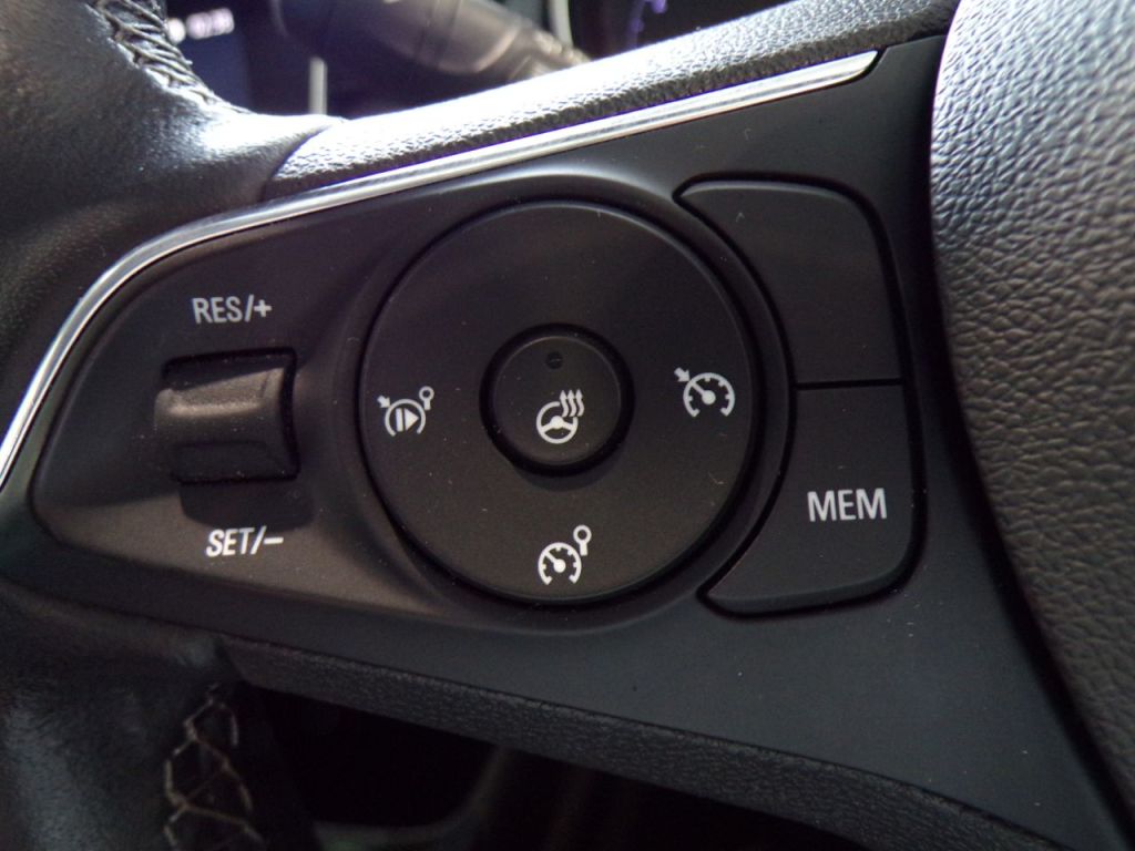 Used Vauxhall Crossland 2022 for sale - 76118224: Photo 24