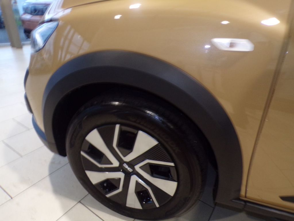 Used Dacia Sandero Stepway 2025 for sale - 76469391: Photo 13