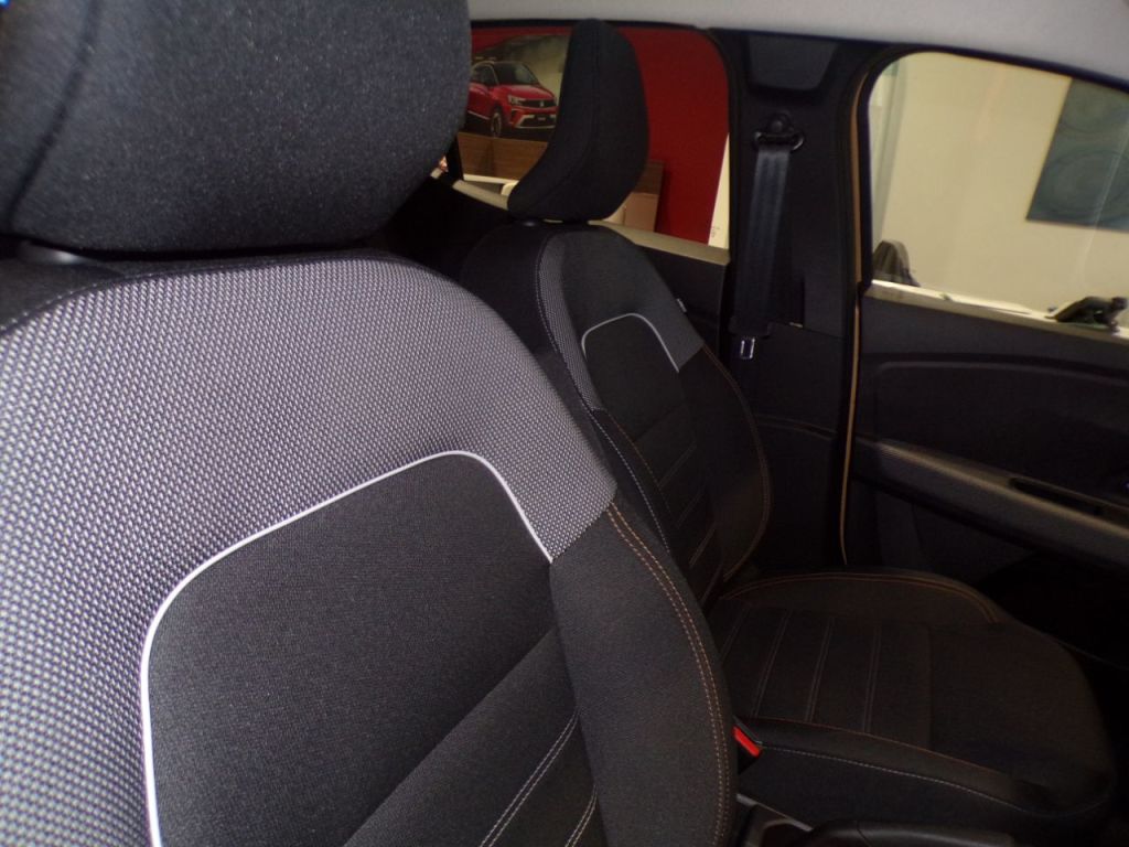 Used Dacia Sandero Stepway 2025 for sale - 76469391: Photo 17