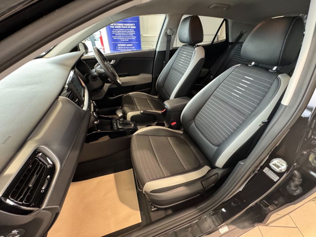 Used Kia Stonic 2020 for sale - 76184895: Photo 16