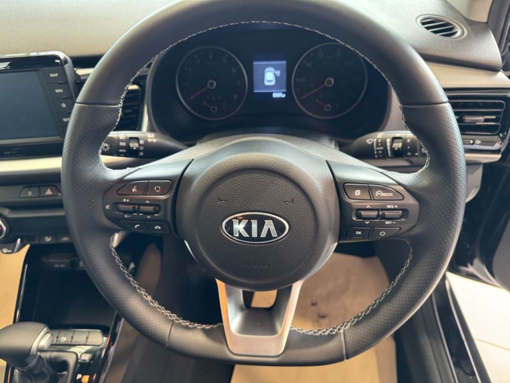Used Kia Stonic 2020 for sale - 76184895: Photo 22