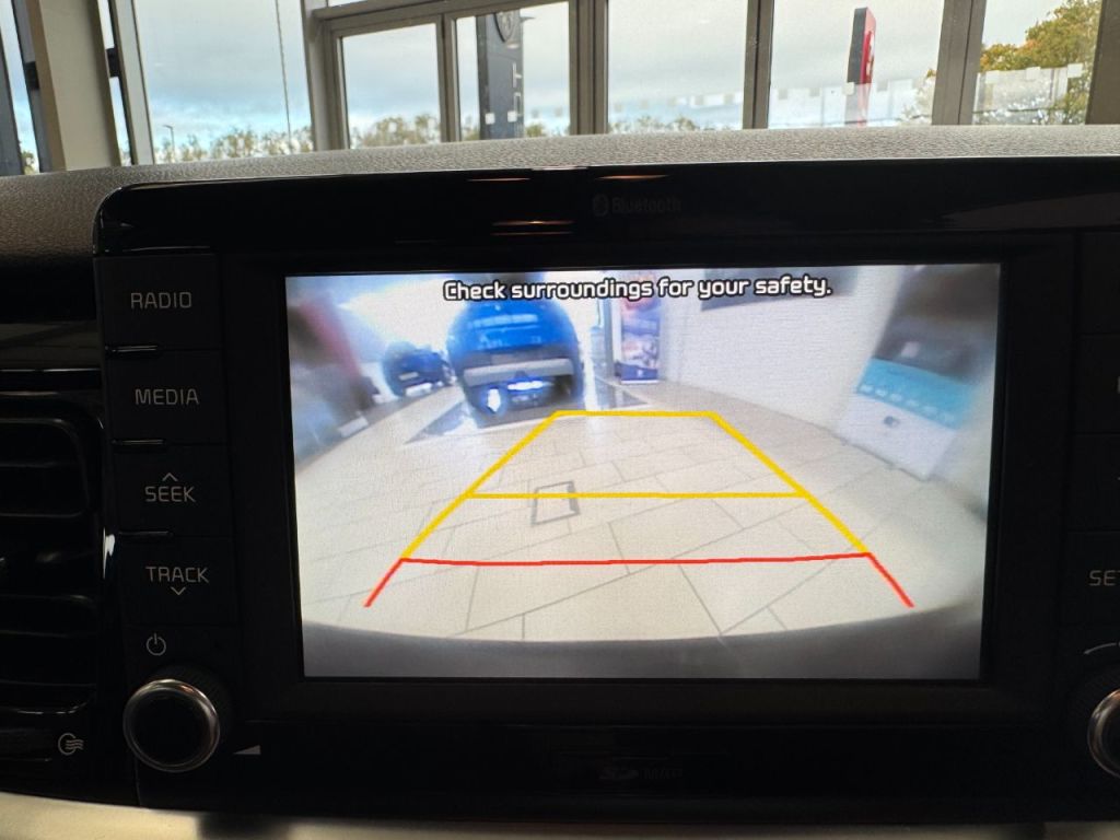 Used Kia Stonic 2020 for sale - 76184895: Photo 30