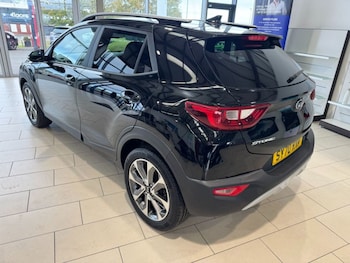 Used Kia Stonic 2020 for sale - 76184895: Photo 4
