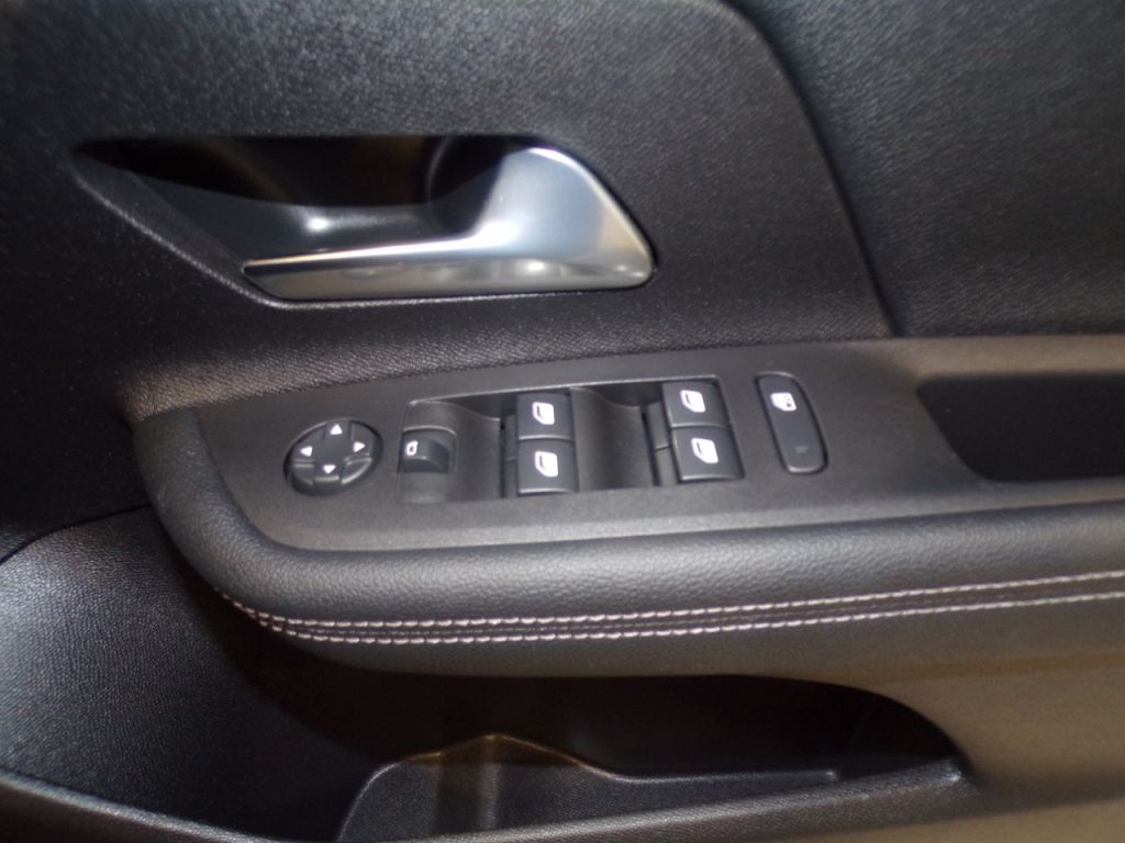 Used Vauxhall Mokka 2024 for sale - 76495683: Photo 20