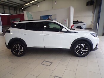 Used Peugeot 2008 2021 for sale - 76118266: Photo